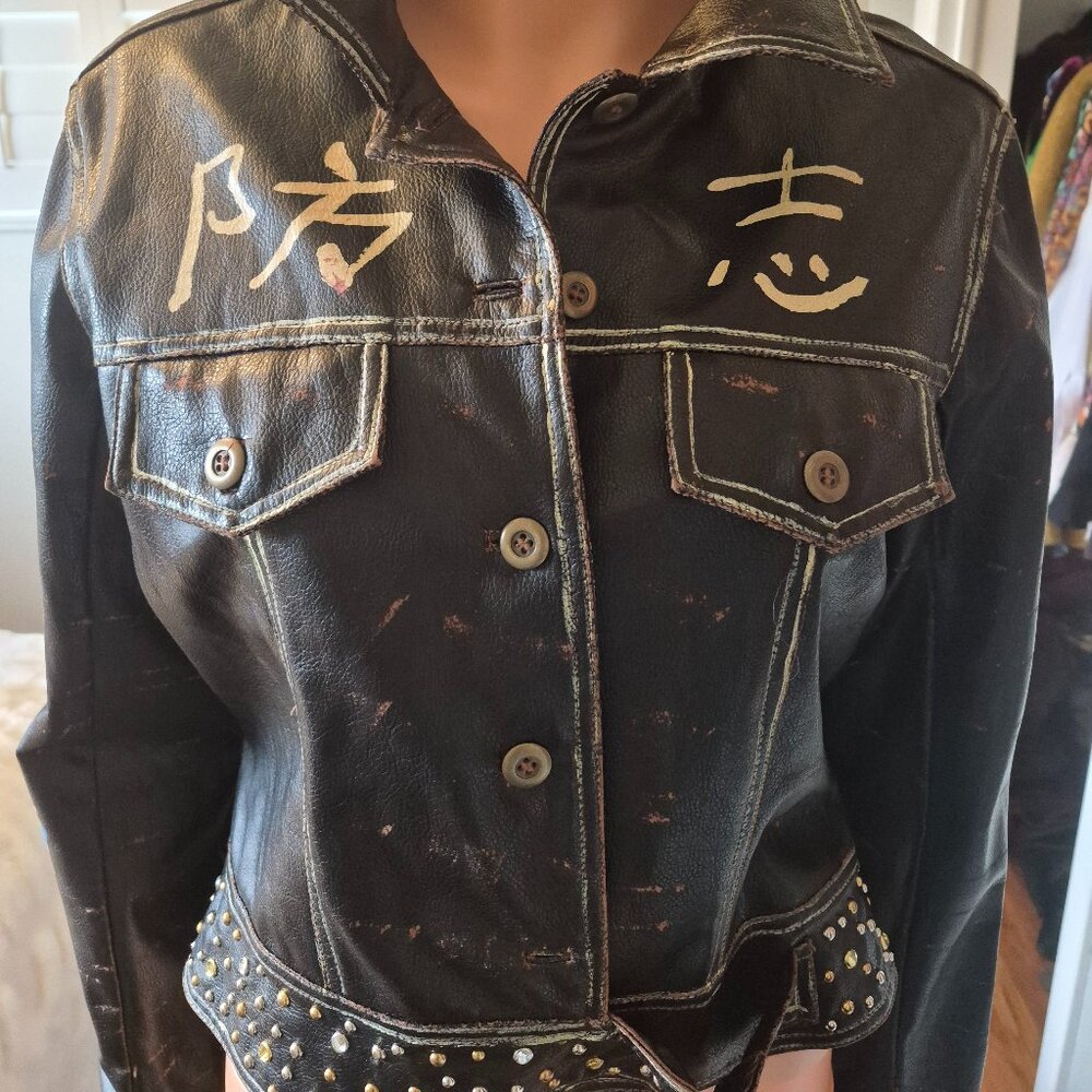 JESSIE USA-Faux Leather Jacket w/ beads on waist belt/cuff  Size:  Large.  Black